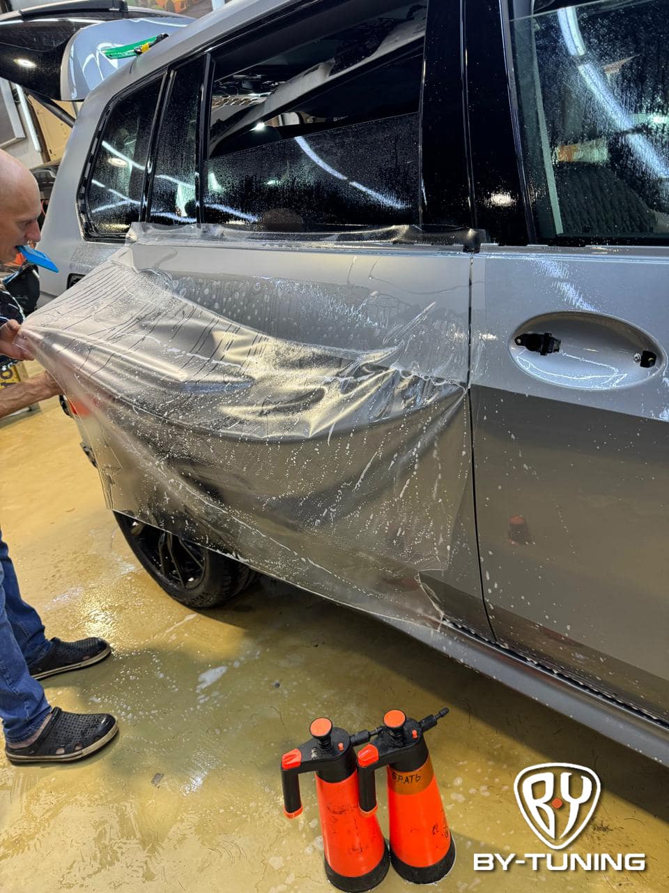 BMW X7 M60I антигравийная защита кузова автомобиля пленкой | BY-TUNING Москва